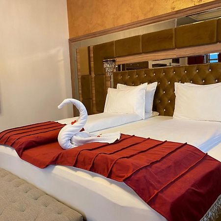 Vila Imperial One Luxury Boutique Hotel Făgăraş Dış mekan fotoğraf