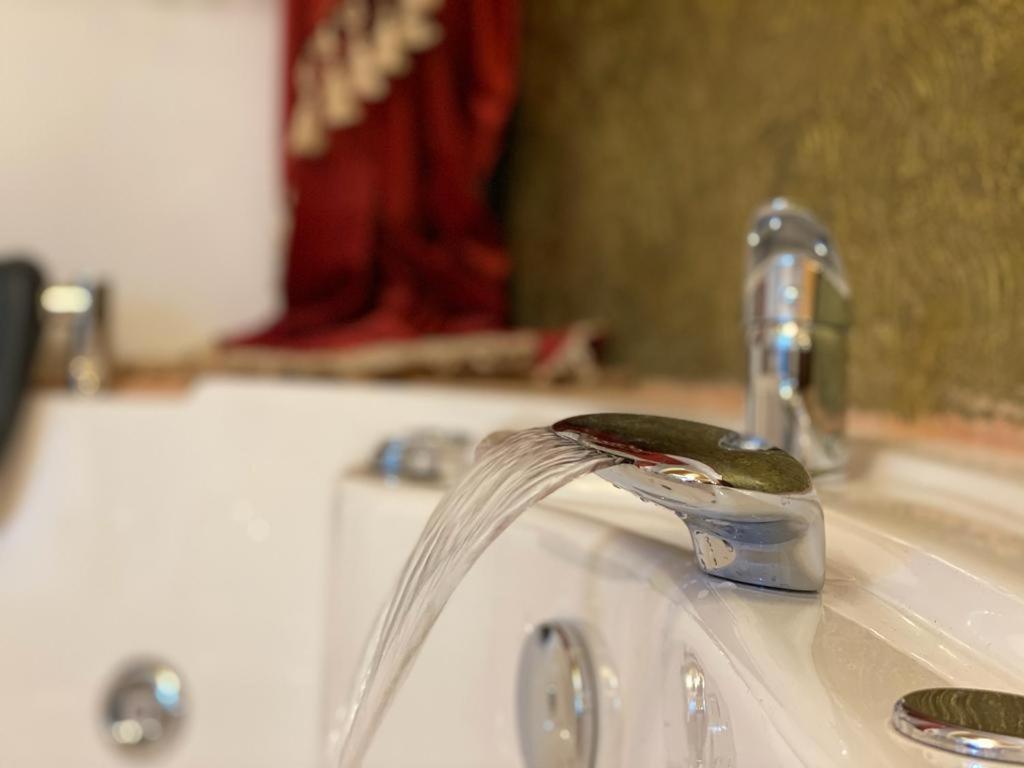 Vila Imperial One Luxury Boutique Hotel Făgăraş Dış mekan fotoğraf