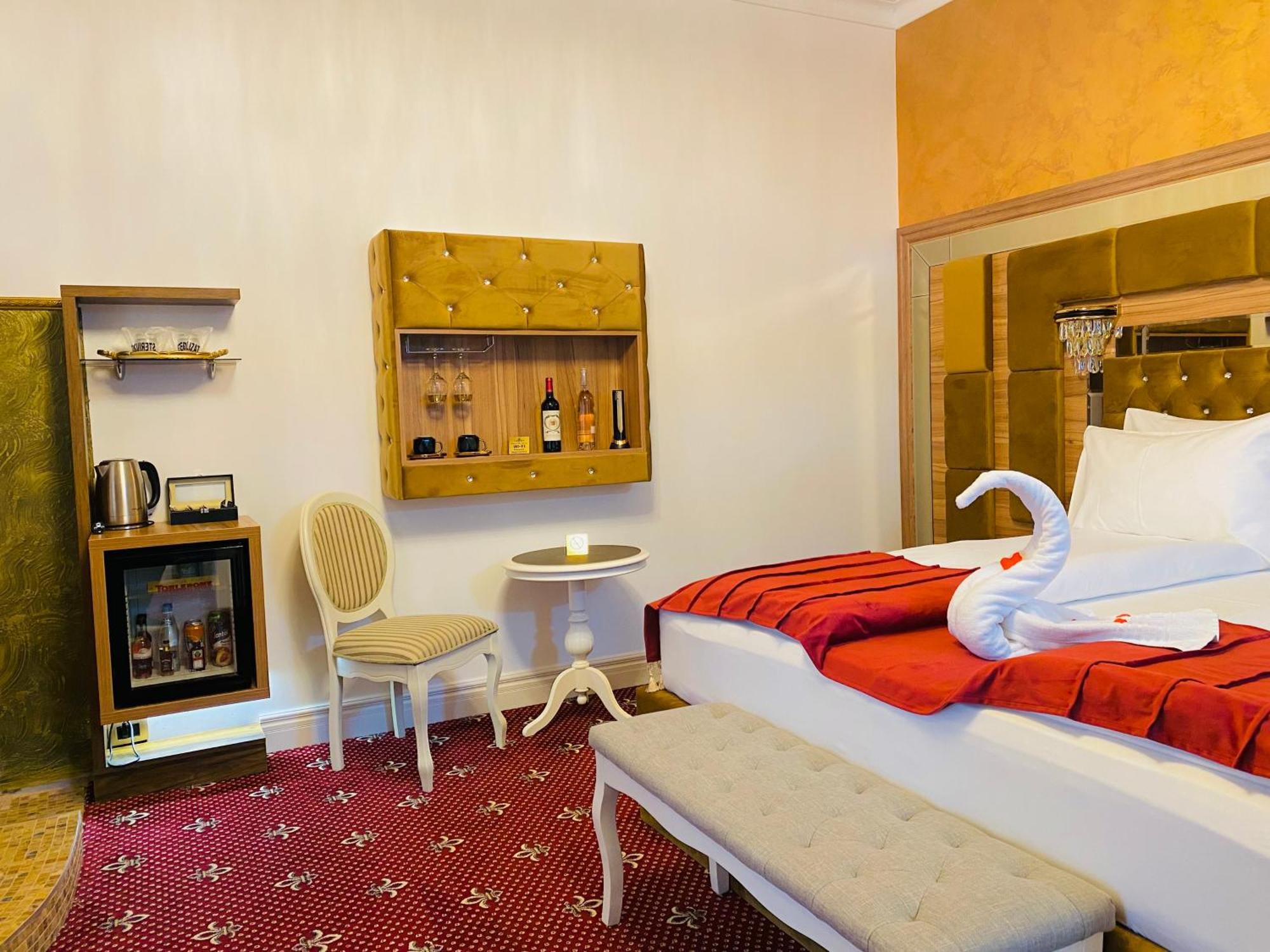 Vila Imperial One Luxury Boutique Hotel Făgăraş Dış mekan fotoğraf