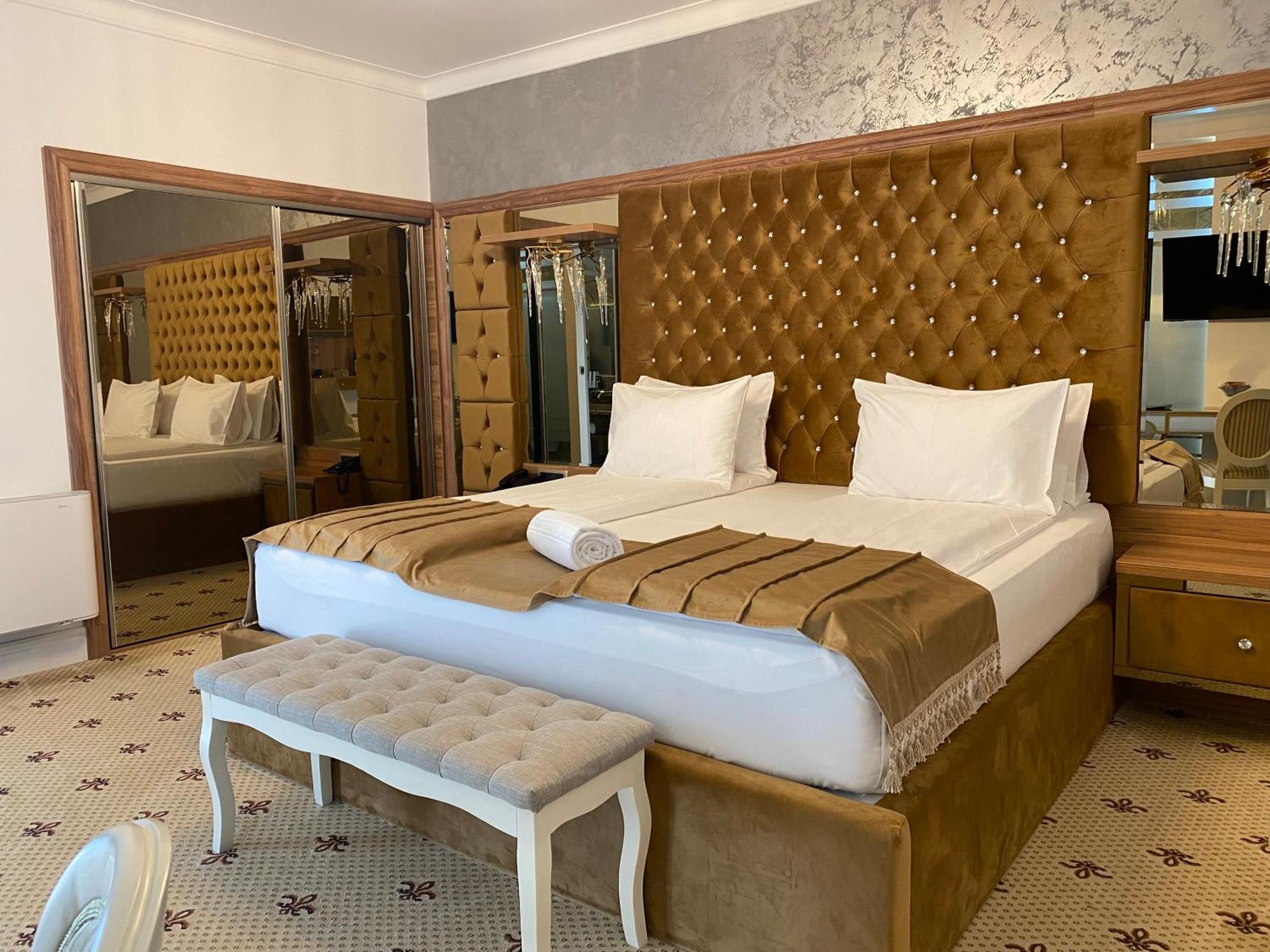 Vila Imperial One Luxury Boutique Hotel Făgăraş Dış mekan fotoğraf