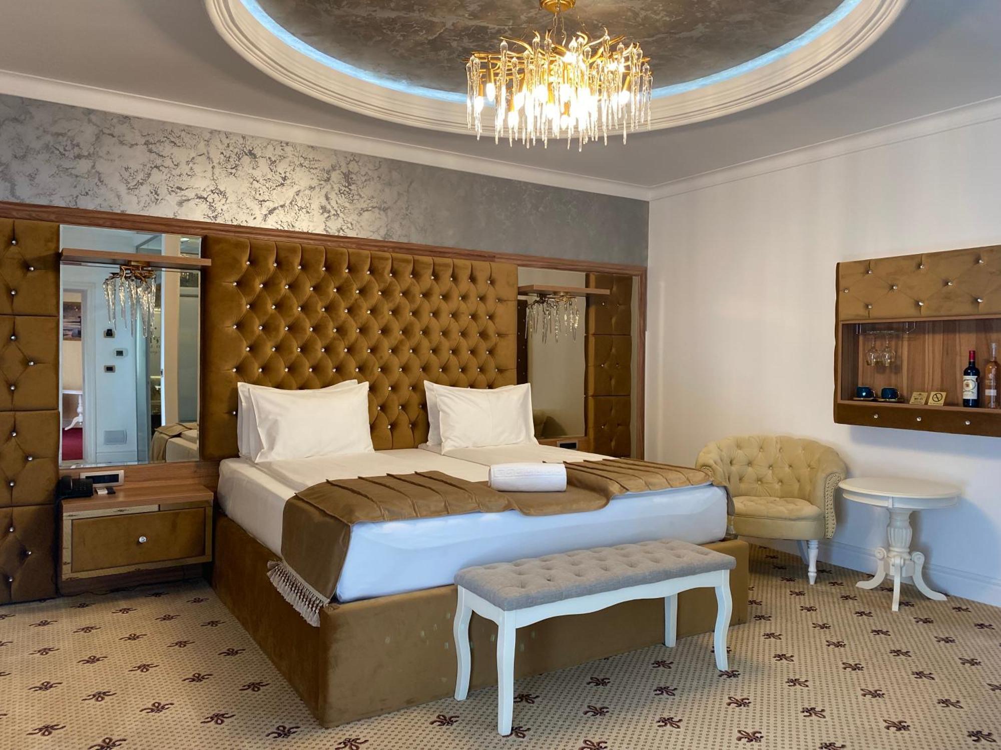 Vila Imperial One Luxury Boutique Hotel Făgăraş Dış mekan fotoğraf